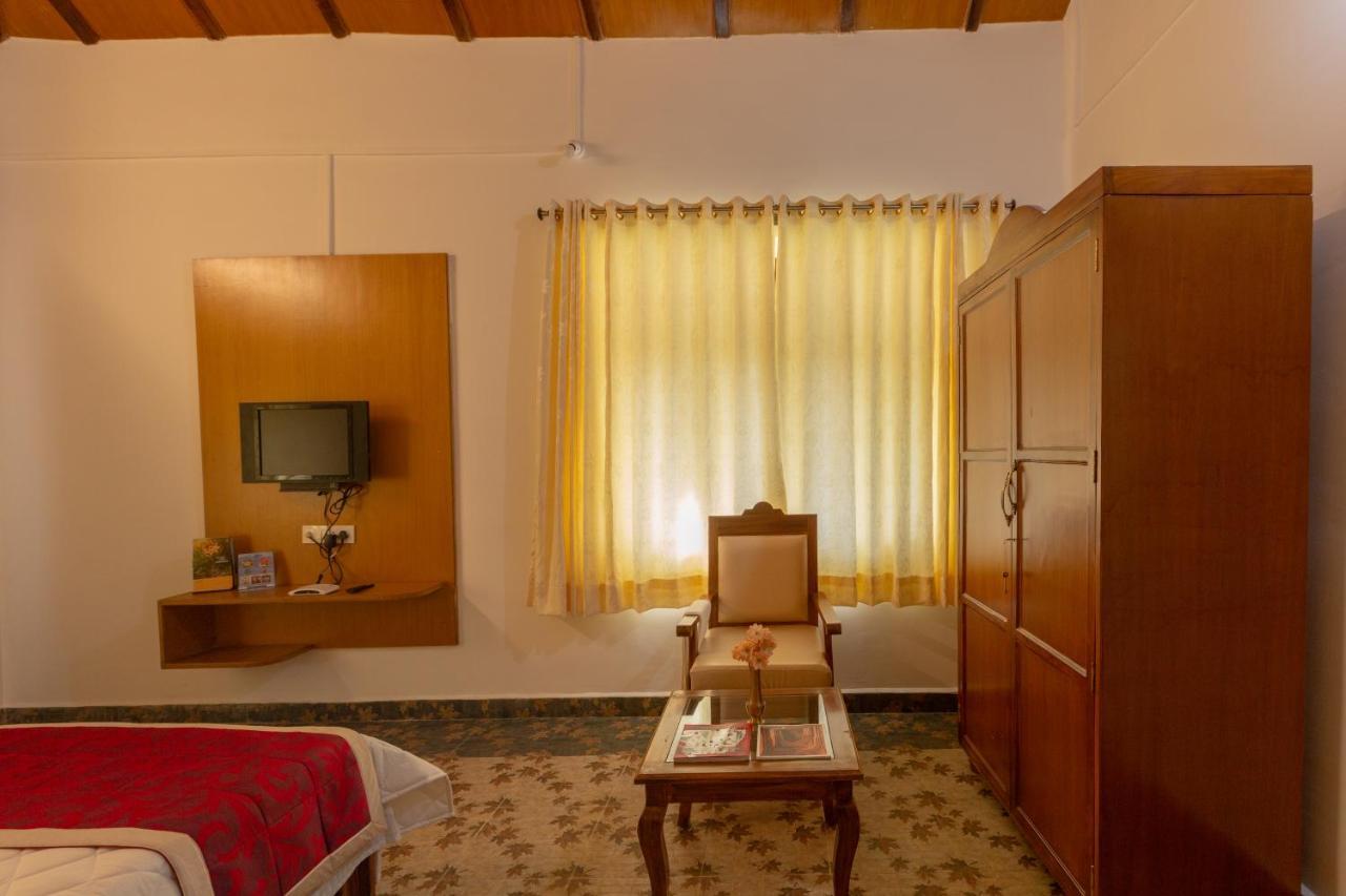 Kstdc Hotel Mayura Gerusoppa, Jogfalls Mavingundi ภายนอก รูปภาพ